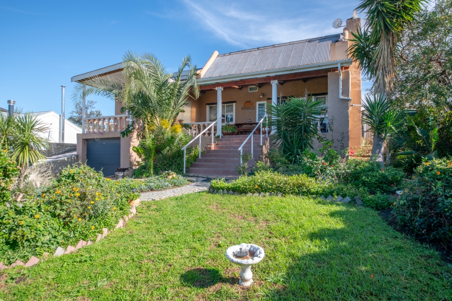 2 Bedroom Property for Sale in Bot River Avenues Western Cape